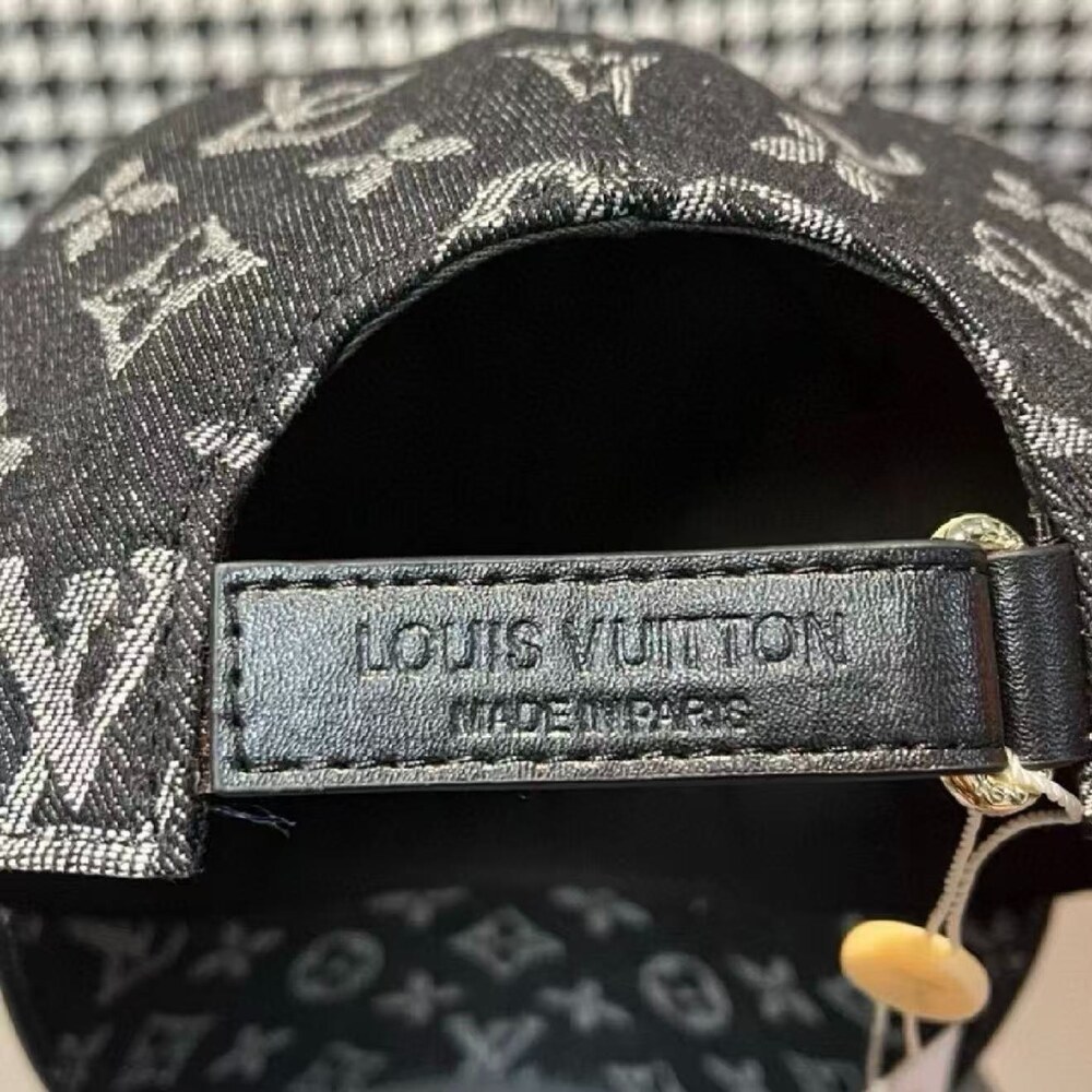 Louis Vuitton Monogram Denim Baseball Cap - Picture 4 of 4